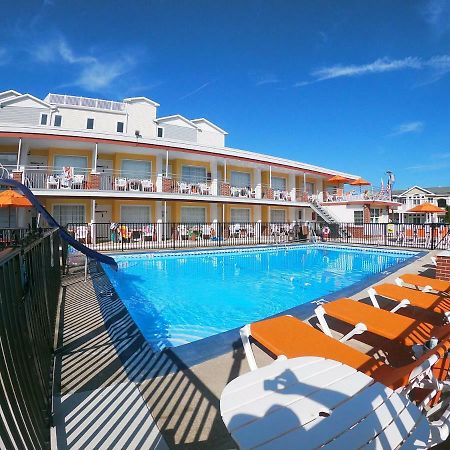 Sea Chest Motel Dot Com Уайлдвуд-Крест Экстерьер фото