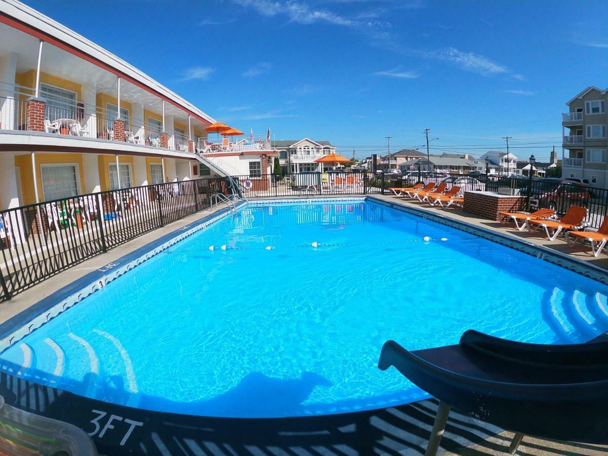 Sea Chest Motel Dot Com Уайлдвуд-Крест Экстерьер фото